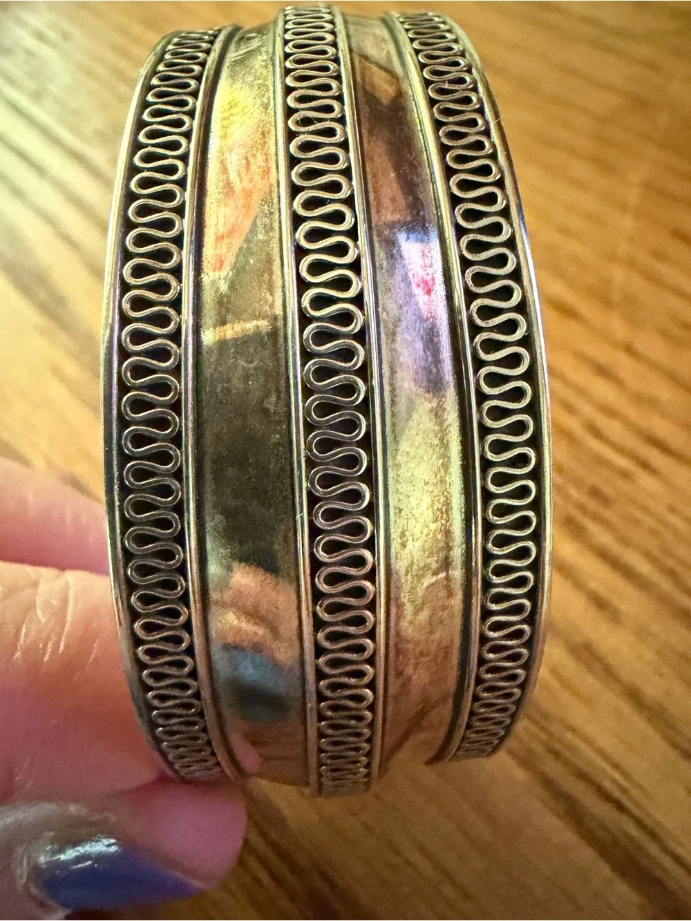 Beautiful Sterling Silver 925 Cuff with Inlay Detail - 1” wide